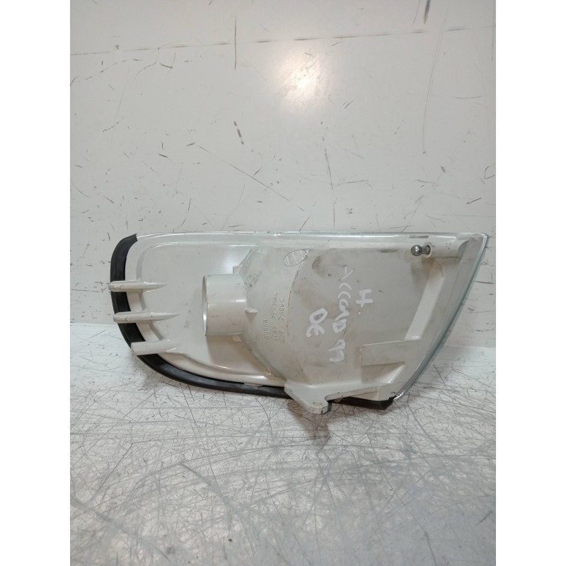 Recambio de piloto delantero derecho para honda accord berlina (cg7-9/ch1-7) referencia OEM IAM   