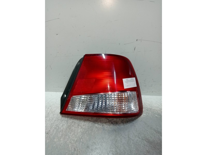 Recambio de piloto trasero derecho para hyundai accent (lc) gl 5p referencia OEM IAM   