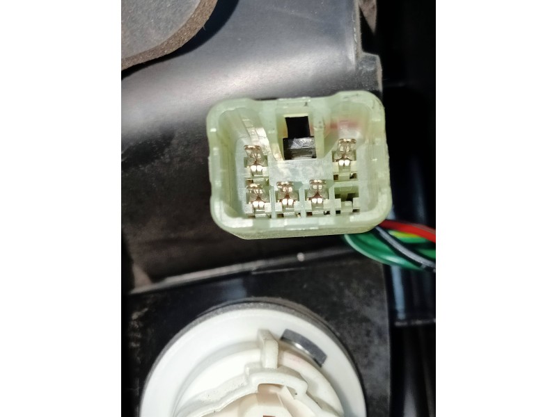 Recambio de piloto trasero derecho para hyundai accent (x3) 1.5 gs referencia OEM IAM   