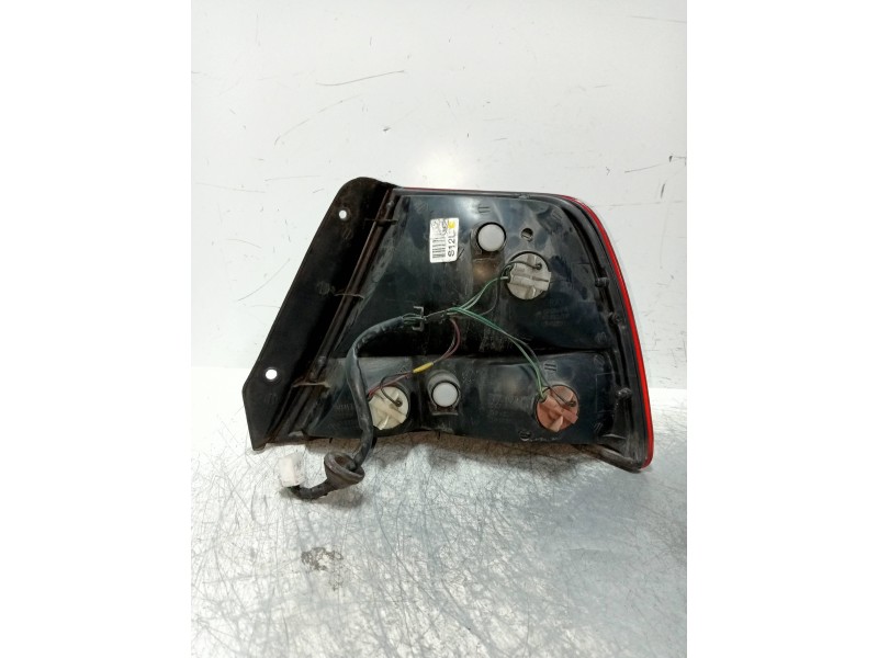 Recambio de piloto trasero izquierdo para hyundai accent (lc) 1.3 cat referencia OEM IAM   