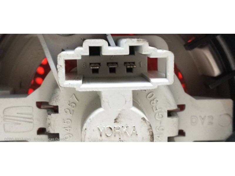 Recambio de piloto trasero izquierdo para seat toledo (5p2) reference referencia OEM IAM   