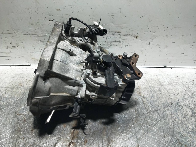 Recambio de caja cambios para hyundai ix20 1.4 cat referencia OEM IAM TAJ5F 425756 