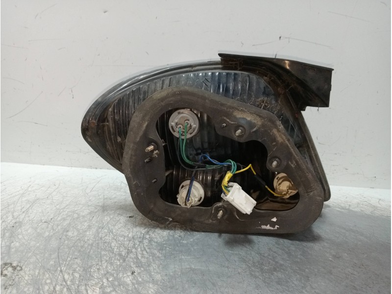 Recambio de piloto trasero derecho para hyundai coupe (j2) 1.6 16v cat referencia OEM IAM   