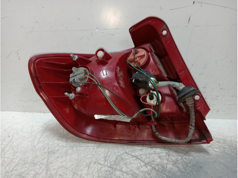 Recambio de piloto trasero derecho para hyundai getz (tb) 1.4 gl referencia OEM IAM   