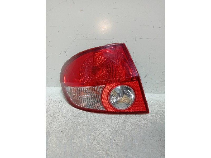 Recambio de piloto trasero izquierdo para hyundai getz (tb) 1.1 básico referencia OEM IAM   