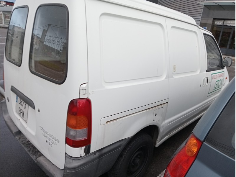 nissan vanette cargo del año 2001