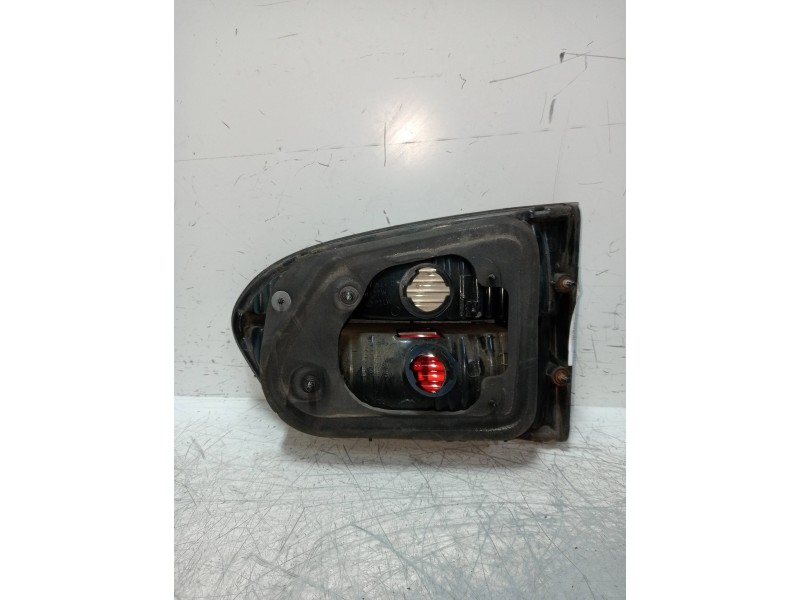 Recambio de piloto trasero izquierdo interior para hyundai h 1 h 1 furg.caja cerr.c. quinta referencia OEM IAM   