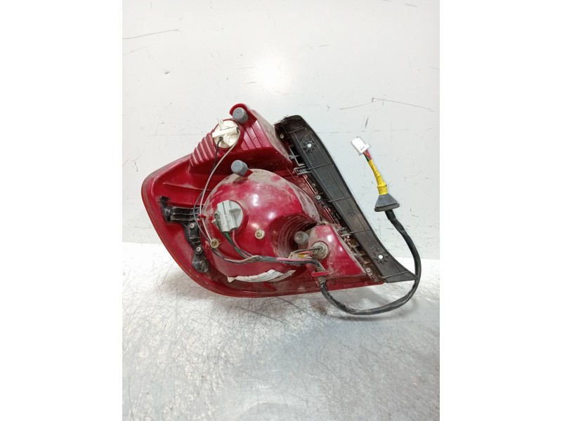 Recambio de piloto trasero derecho para hyundai accent (lc) 1.3 cat referencia OEM IAM   