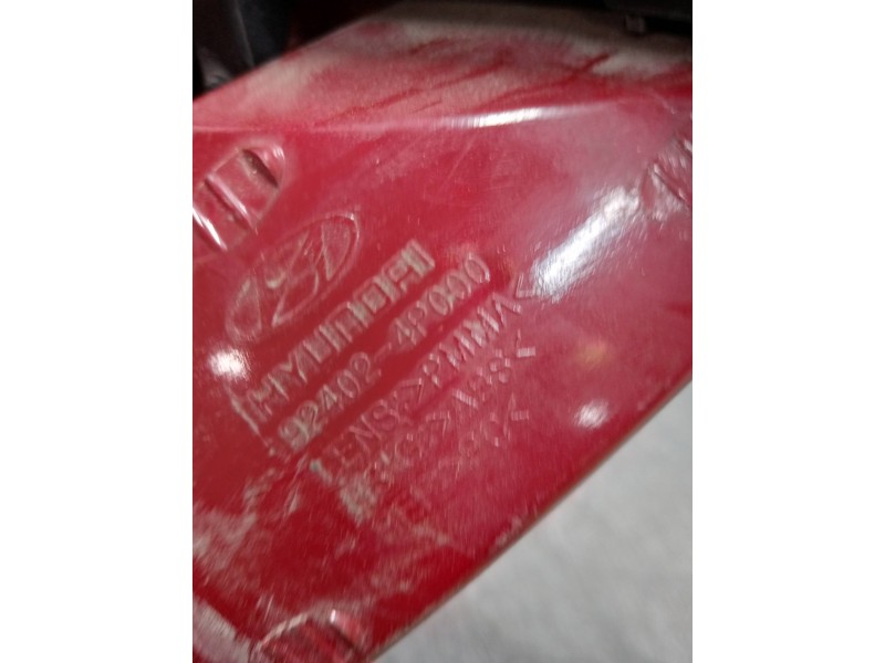Recambio de piloto trasero derecho para hyundai i20 1.2 cat referencia OEM IAM 924024P000  
