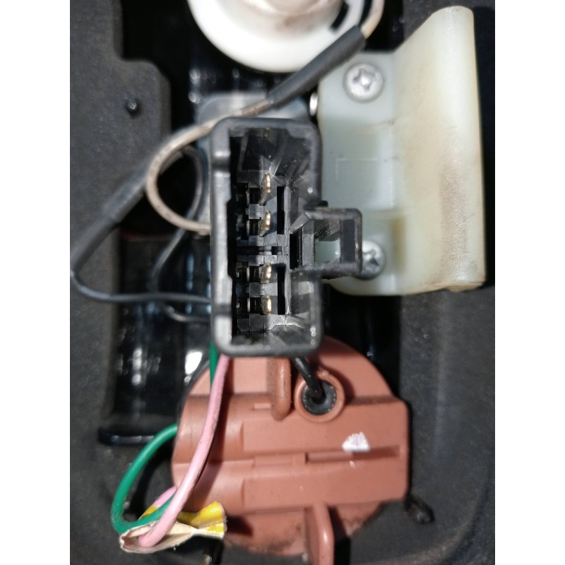Recambio de piloto trasero izquierdo para hyundai h 1 h 1 furg.caja cerr.c. puerta referencia OEM IAM   