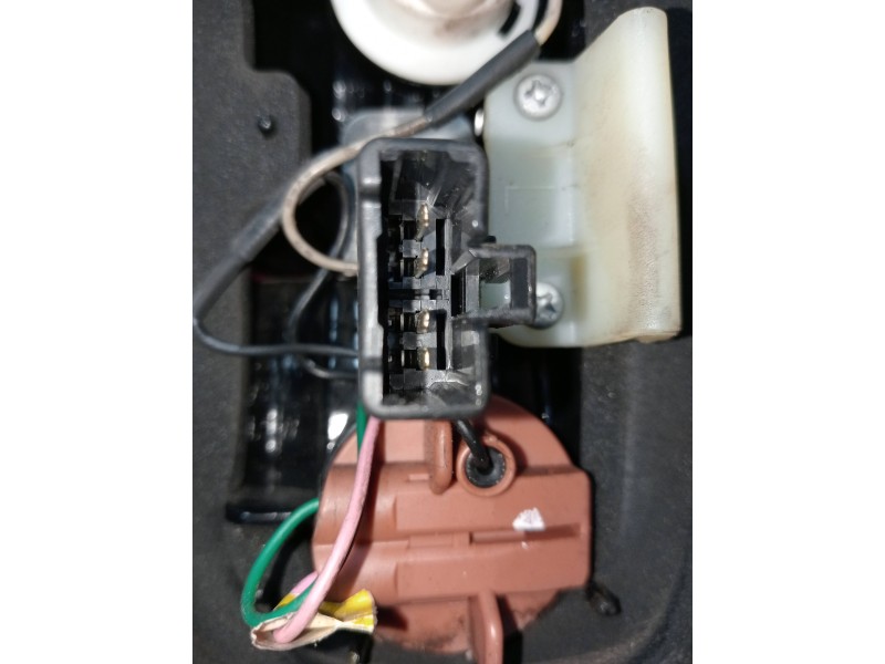 Recambio de piloto trasero izquierdo para hyundai h 1 h 1 furg.caja cerr.c. puerta referencia OEM IAM   