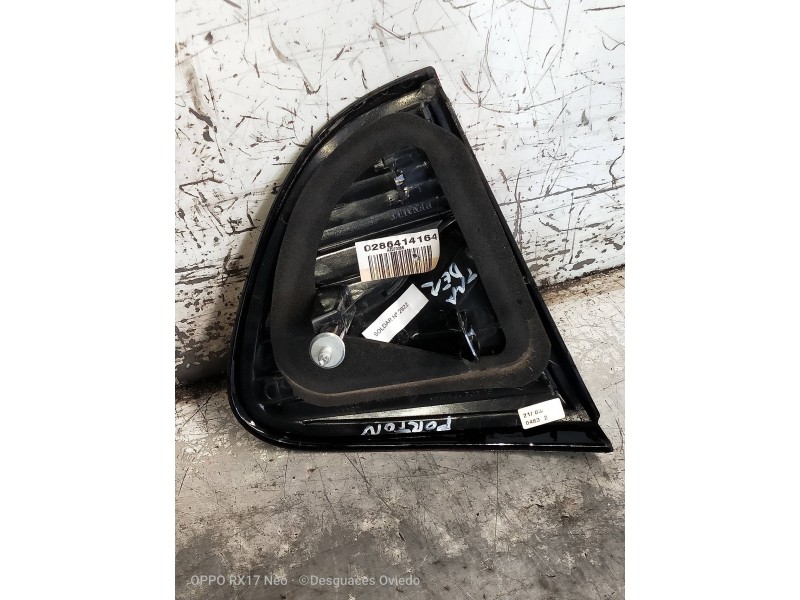 Recambio de piloto trasero derecho interior para renault captur helly hansen referencia OEM IAM 265501712R  