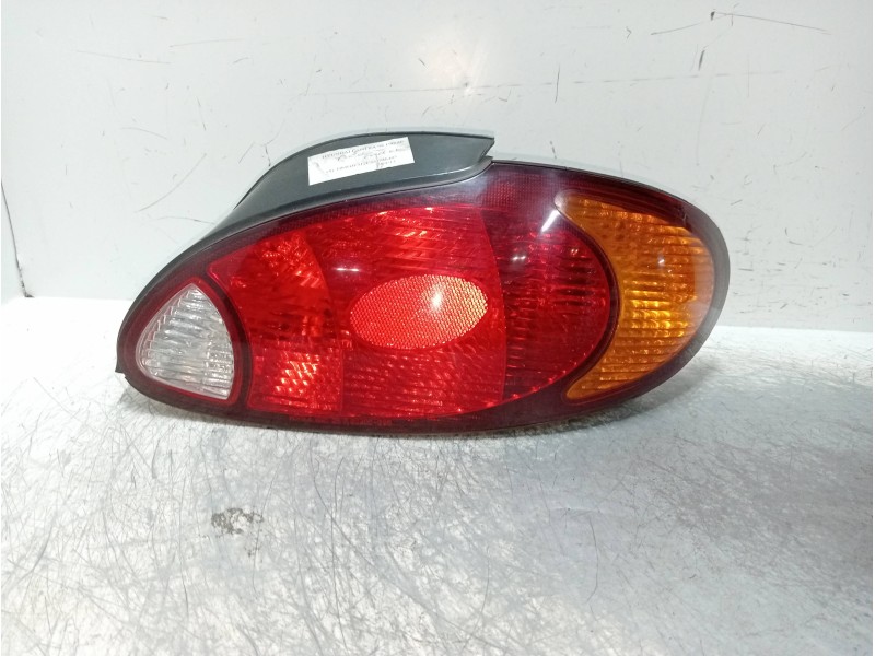 Recambio de piloto trasero derecho para hyundai lantra familiar (rd) 1.9 diesel cat referencia OEM IAM   