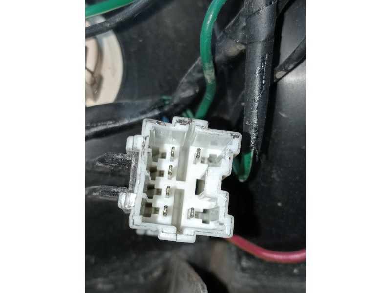 Recambio de piloto trasero izquierdo para hyundai lantra familiar (rd) 1.9 diesel cat referencia OEM IAM   