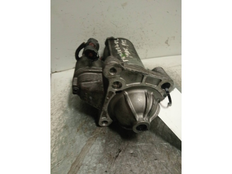 Recambio de motor arranque para nissan primera berlina (p12) acenta referencia OEM IAM D7R49  
