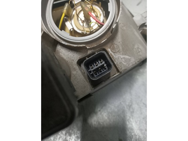 Recambio de faro izquierdo para kia joice ls referencia OEM IAM   