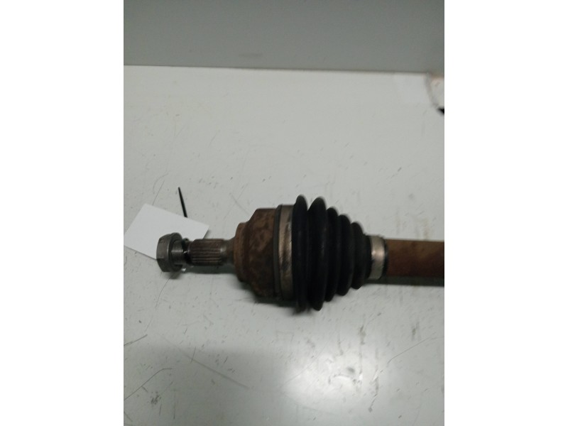 Recambio de transmision delantera derecha para peugeot 308 sw confort referencia OEM IAM   