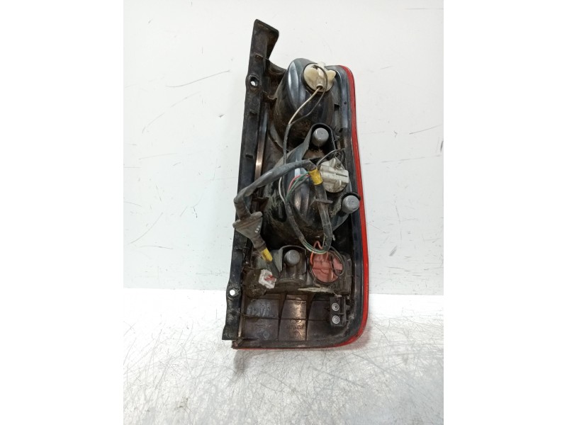 Recambio de piloto trasero izquierdo para hyundai matrix (fc) 1.6 gls referencia OEM IAM   