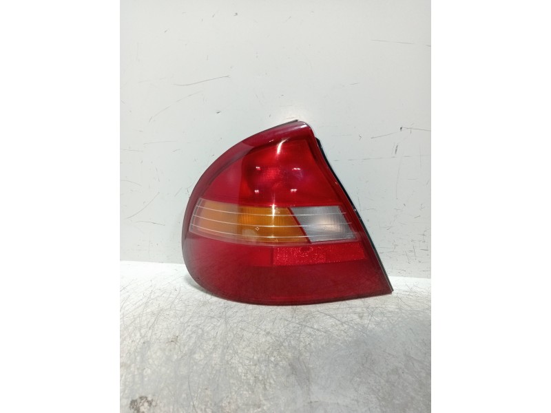 Recambio de piloto trasero izquierdo para hyundai sonata (y3) referencia OEM IAM    Recambio de piloto trasero izquierdo para hyundai sonata (y3) referencia OEM IAM