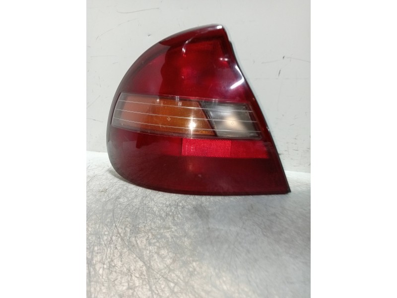 Recambio de piloto trasero izquierdo para hyundai sonata (y3) 2.0 16v cat referencia OEM IAM   