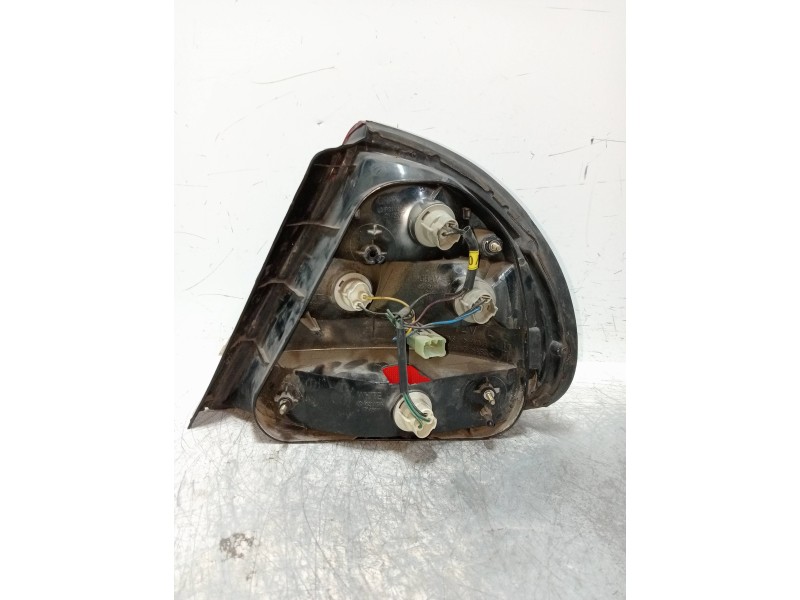 Recambio de piloto trasero izquierdo para hyundai sonata (y3) 2.0 16v cat referencia OEM IAM   