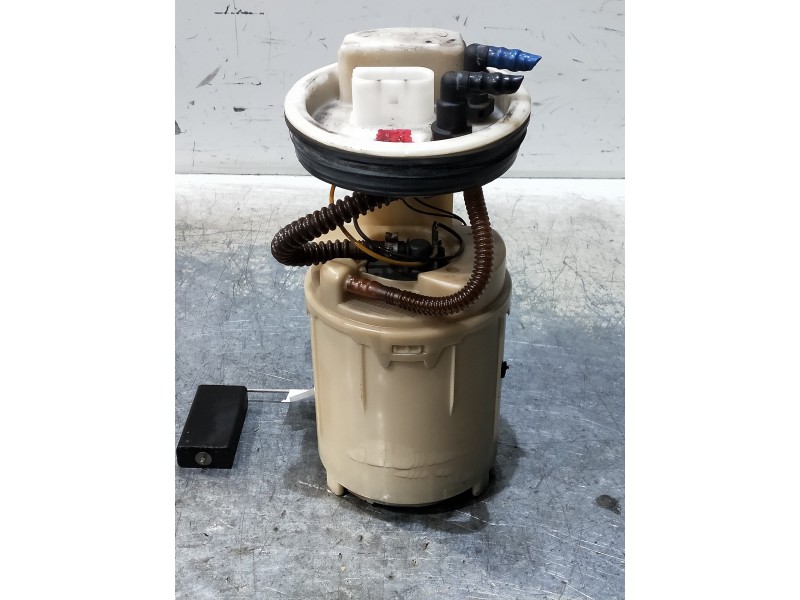 Recambio de bomba combustible para seat ibiza (6l1) signo referencia OEM IAM 6Q0919051C 228233001008 