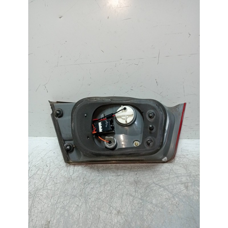 Recambio de piloto trasero derecho interior para hyundai sonata (nf) 2.0 crdi comfort i referencia OEM IAM   