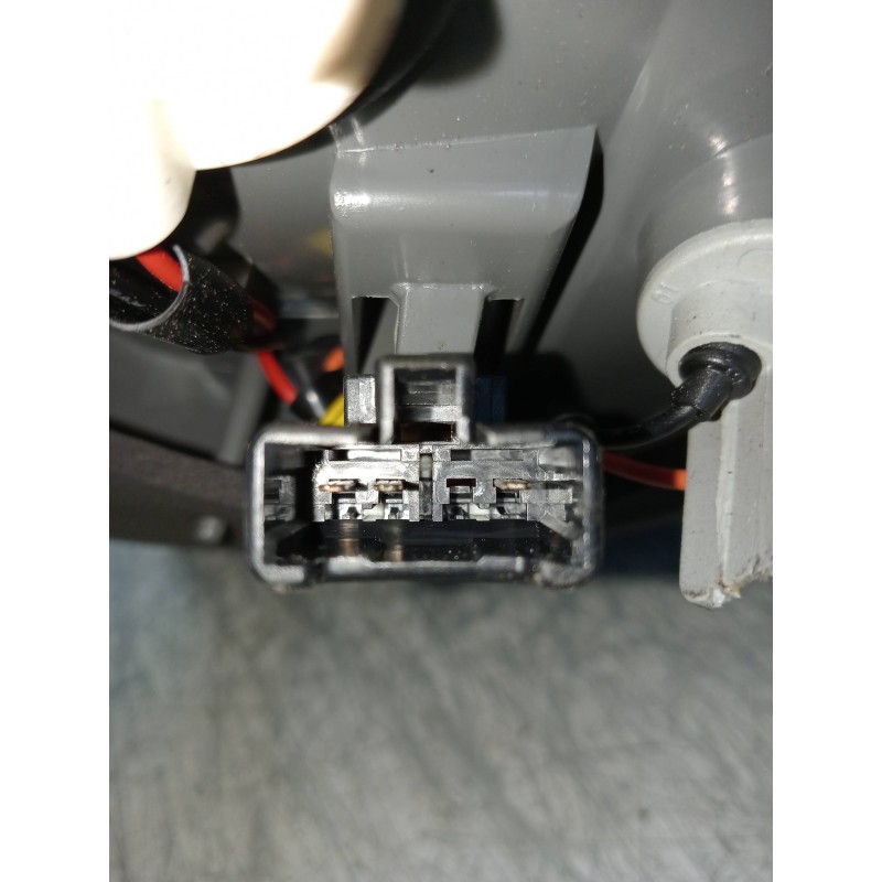 Recambio de piloto trasero derecho interior para hyundai sonata (nf) 2.0 crdi comfort i referencia OEM IAM   