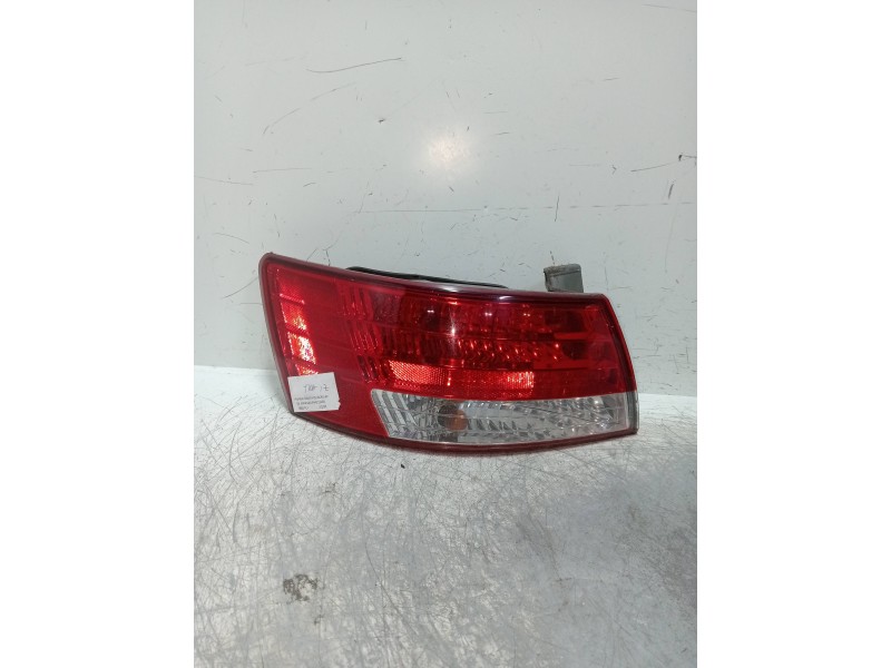 Recambio de piloto trasero izquierdo para hyundai sonata (nf) 2.0 crdi comfort i referencia OEM IAM   