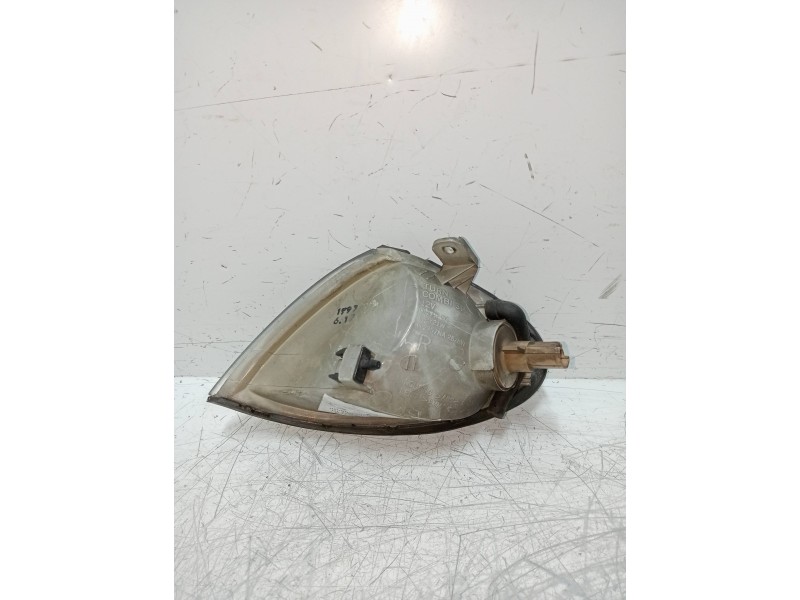 Recambio de piloto delantero derecho para hyundai coupe (j2) 2.0 fx coupe referencia OEM IAM   