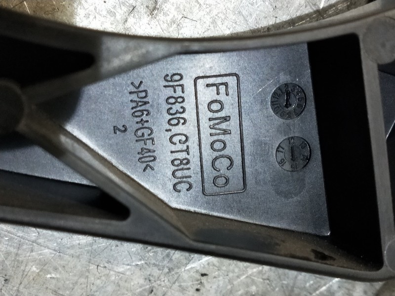 Recambio de potenciometro pedal para ford mondeo lim. trend referencia OEM IAM 9F836GT8UC  