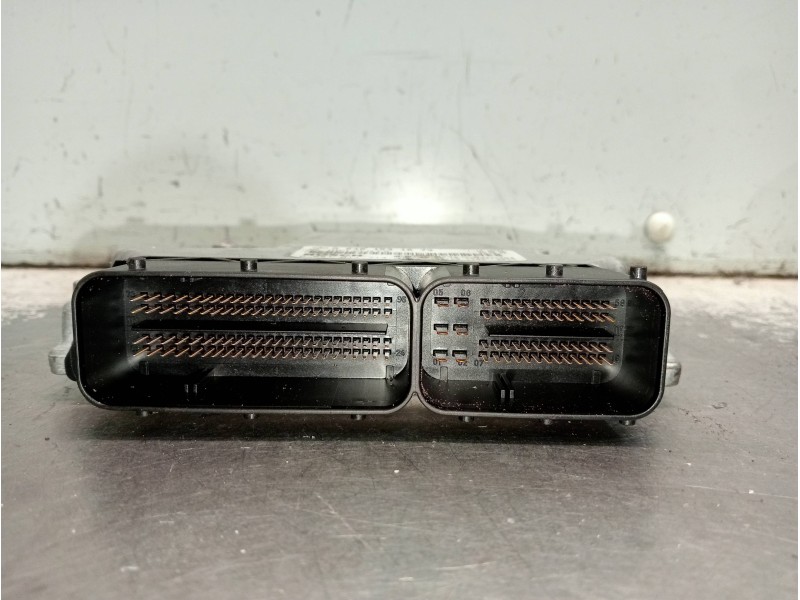 Recambio de centralita motor uce para mercedes clase e (w211) familiar 320 t cdi (211.226) referencia OEM IAM A6481531679 028101