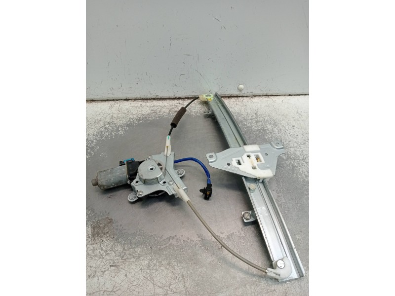 Recambio de elevalunas trasero izquierdo para chevrolet nubira wagon cdx referencia OEM IAM 96475131  5P