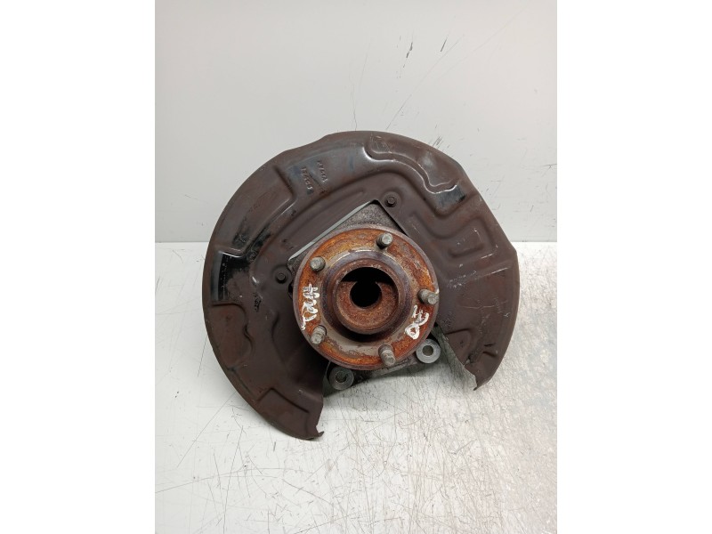 Recambio de mangueta trasera derecha para ford mondeo lim. trend referencia OEM IAM DG9C5B758A  