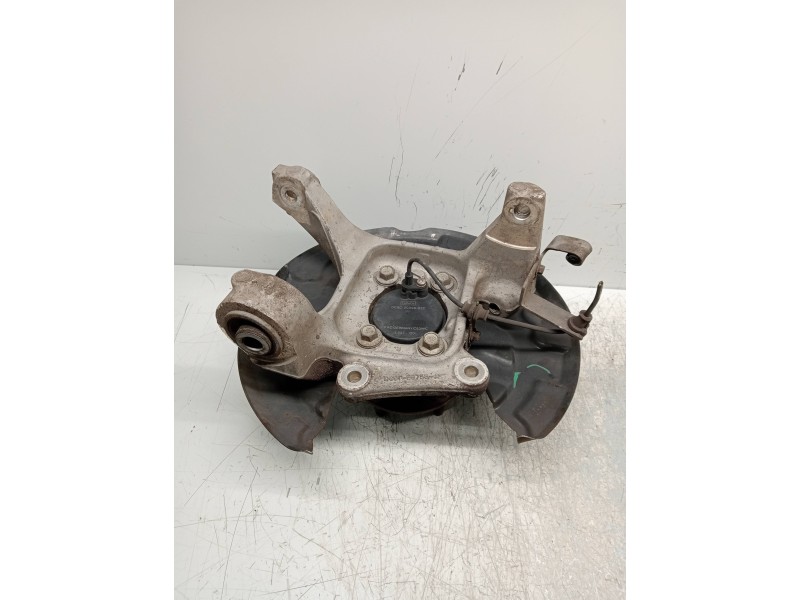 Recambio de mangueta trasera derecha para ford mondeo lim. trend referencia OEM IAM DG9C5B758A  