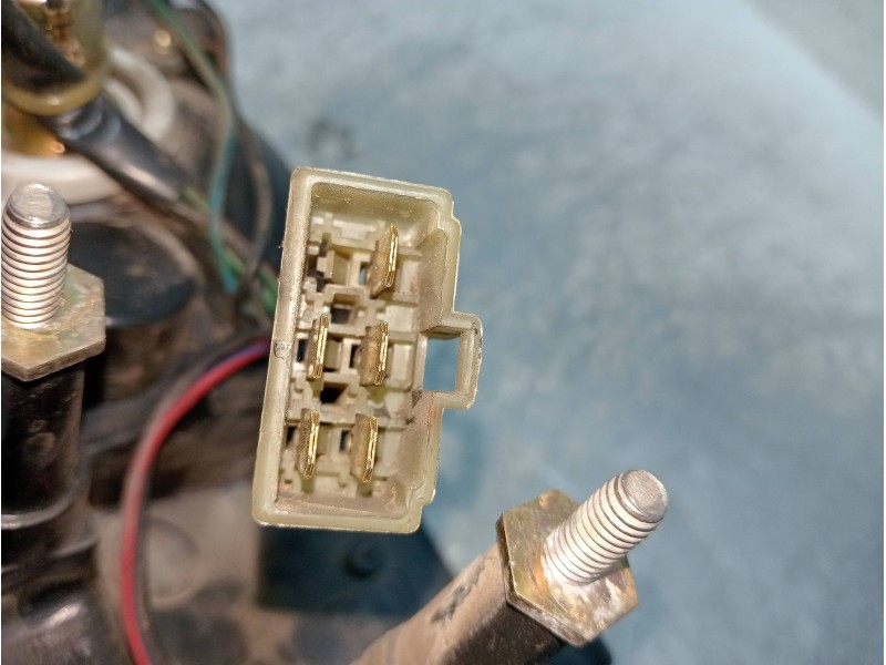 Recambio de piloto trasero derecho para isuzu trooper 2.2 diesel referencia OEM IAM   