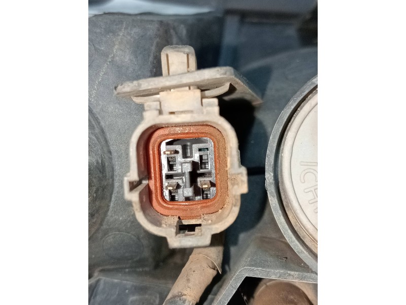 Recambio de piloto delantero izquierdo para isuzu trooper 3.0 dti cat referencia OEM IAM   