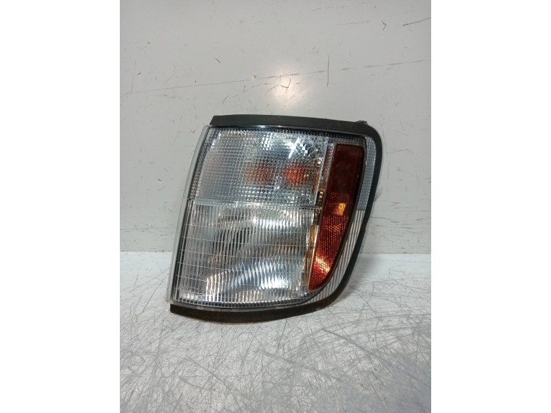 Recambio de piloto delantero izquierdo para isuzu trooper 2.2 diesel referencia OEM IAM   