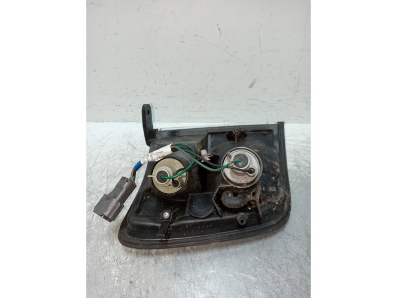 Recambio de piloto delantero izquierdo para isuzu trooper 2.2 diesel referencia OEM IAM   