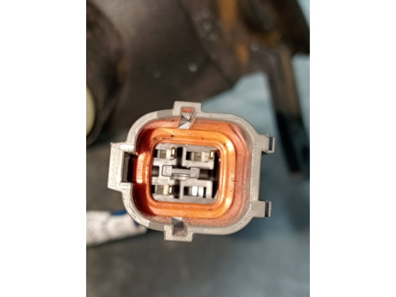 Recambio de piloto delantero izquierdo para isuzu trooper 2.2 diesel referencia OEM IAM   