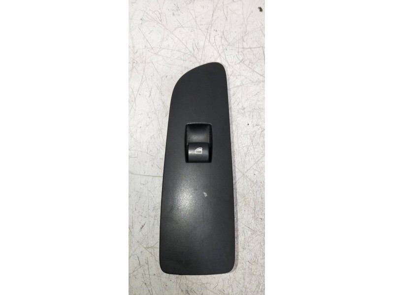 Recambio de mando elevalunas delantero derecho para bmw serie 1 berlina (e81/e87) 120d referencia OEM IAM 9162997 15939966 3P