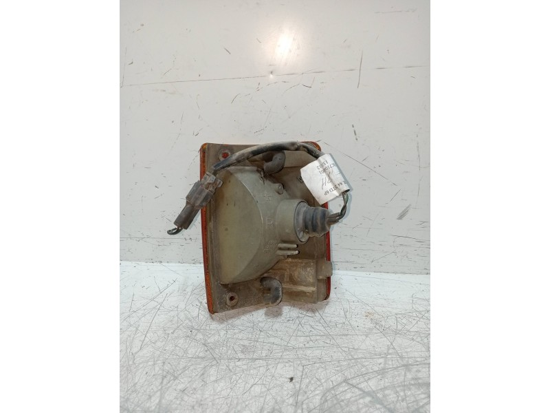 Recambio de piloto delantero derecho para isuzu trooper ubs 55 referencia OEM IAM   