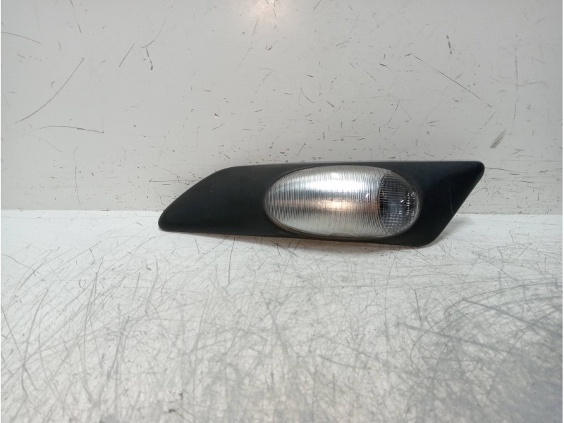 Recambio de piloto lateral izquierdo para iveco daily caja cerrada (1999 =>) 3.0 diesel cat referencia OEM IAM   