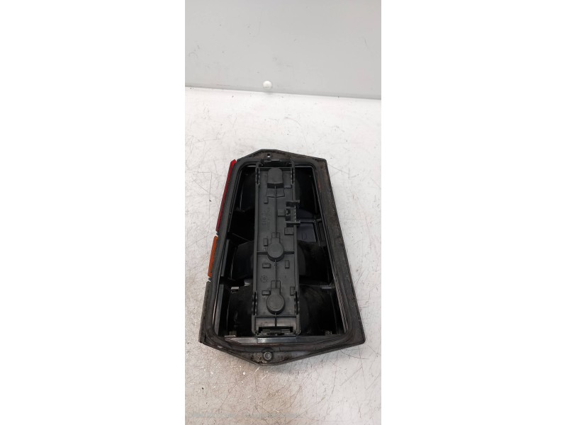 Recambio de piloto trasero derecho para seat marbella 0.9 referencia OEM IAM   