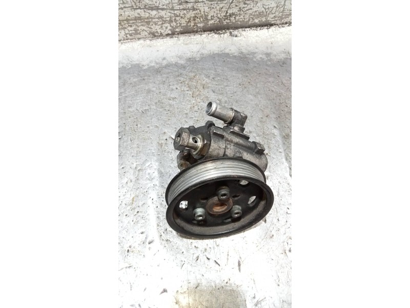 Recambio de bomba direccion para audi a6 berlina (4f2) 2.0 tdi referencia OEM IAM 4F0145155E 7692955200 