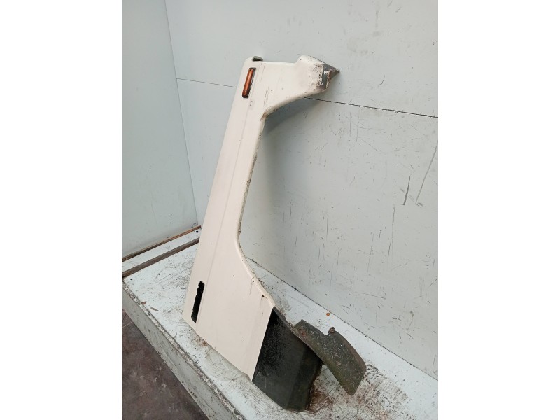 Recambio de aleta delantera derecha para nissan patrol (k/w160) 2.7 d referencia OEM IAM   