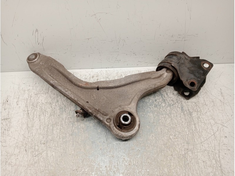 Recambio de brazo suspension inferior delantero izquierdo para ford mondeo lim. trend referencia OEM IAM   