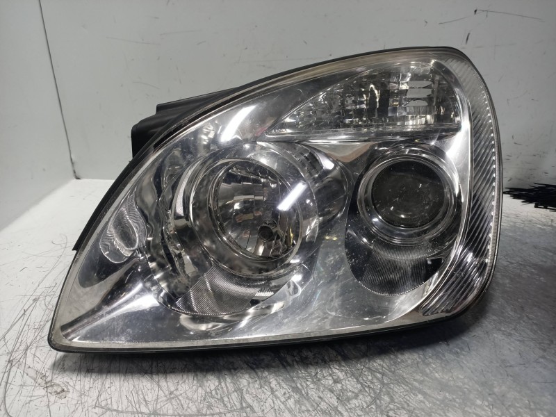 Recambio de faro izquierdo para kia carens (un) 2.0 crdi referencia OEM IAM   LUPA