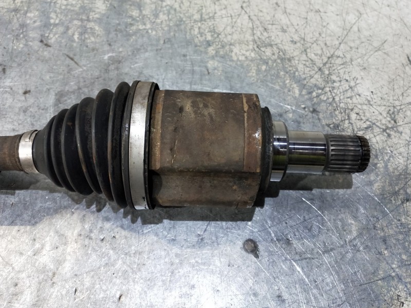 Recambio de transmision delantera izquierda para jeep compass sport referencia OEM IAM   