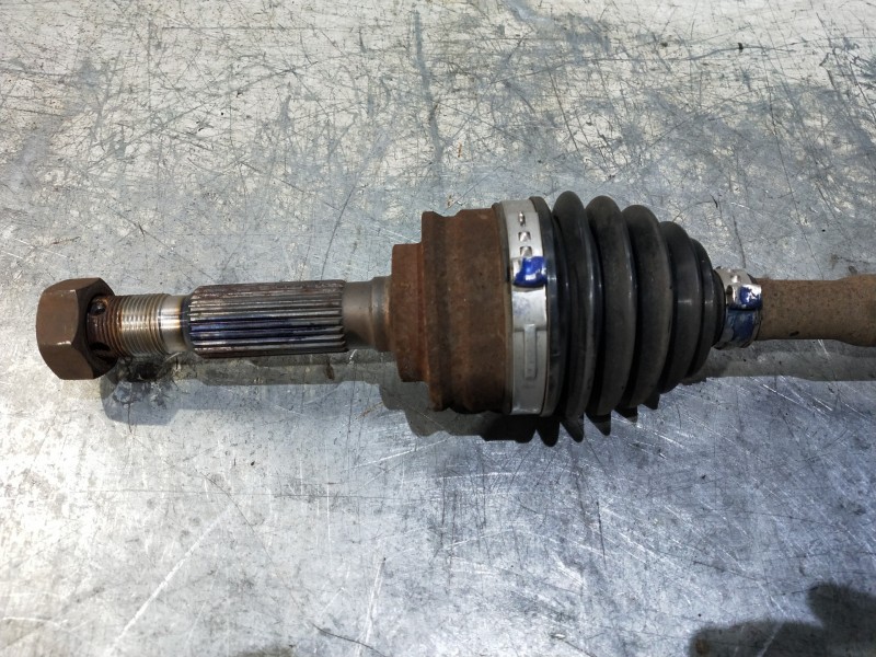 Recambio de transmision trasera izquierda para jeep compass sport referencia OEM IAM   